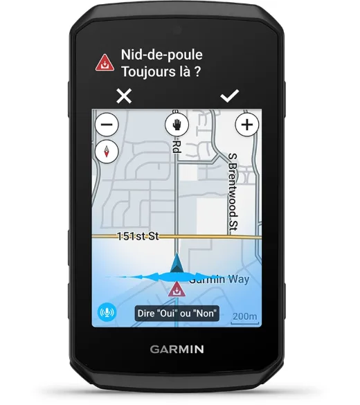Répondre à la voix : Le compteur demande si le danger est toujours là : on répond « oui » ou « non », sans lâcher le cintre.