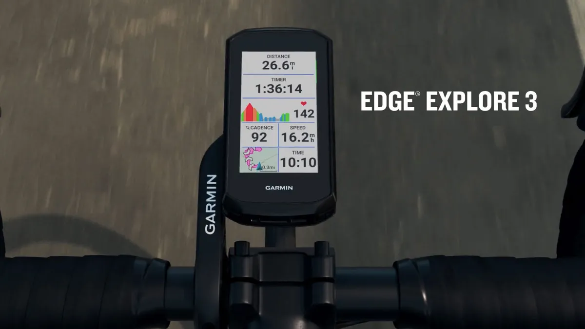Garmin Edge Explore 3 sur un cintre, écran de données pendant une sortie